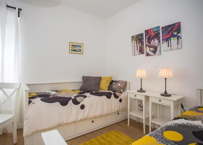 2 Bedroom Gorgeous In Mali Ston