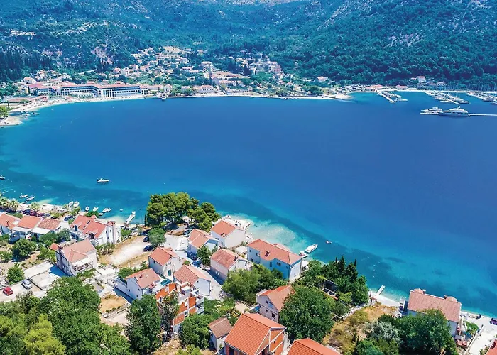 2 Bedroom Gorgeous In * Mali Ston